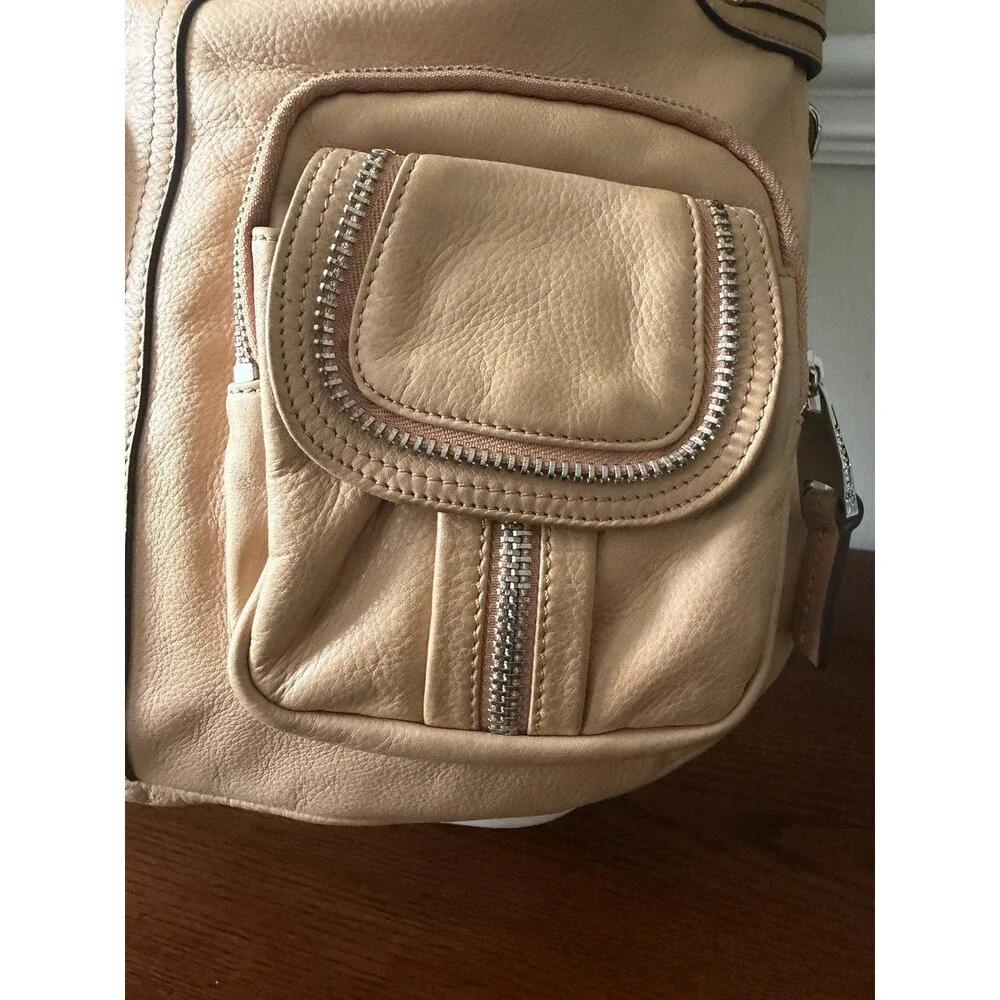 B. Makowsky Tan Leather Hobo Bag Multi-Pocket Cargo Style Silver Hardware